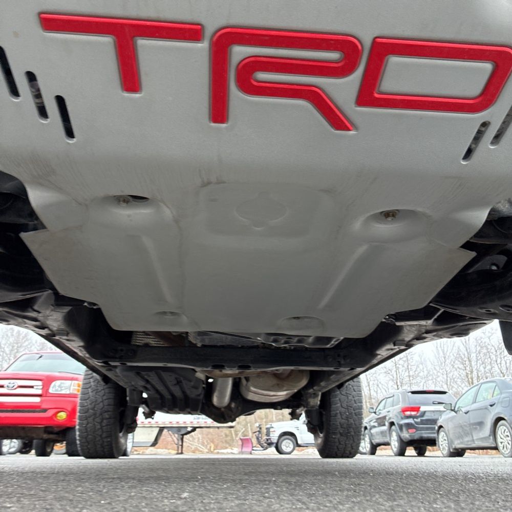 2025 Toyota Tacoma - Image 11