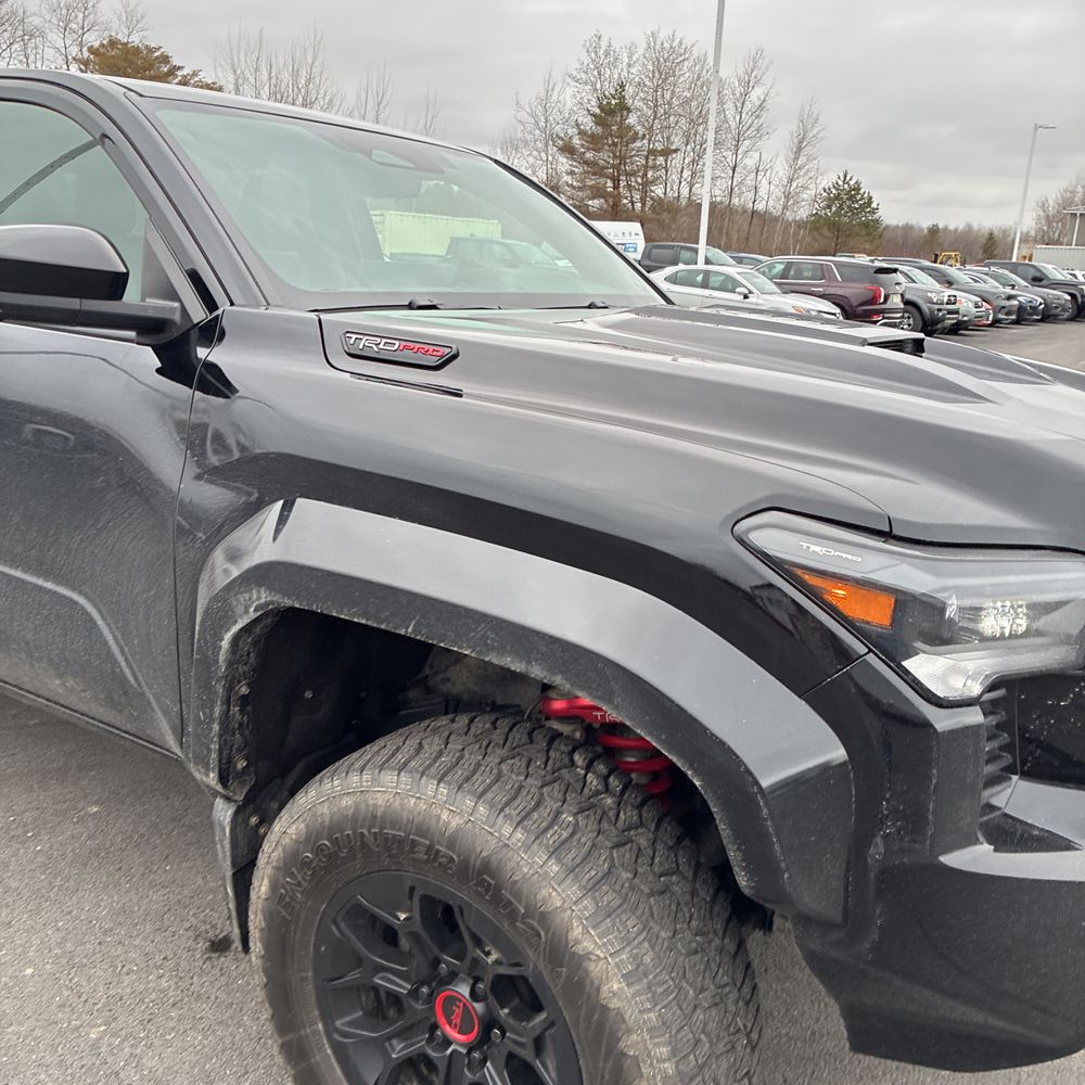 2025 Toyota Tacoma - Image 24