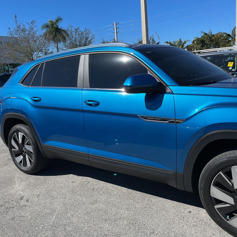 2024 Volkswagen Atlas Cross Sport - Image 11