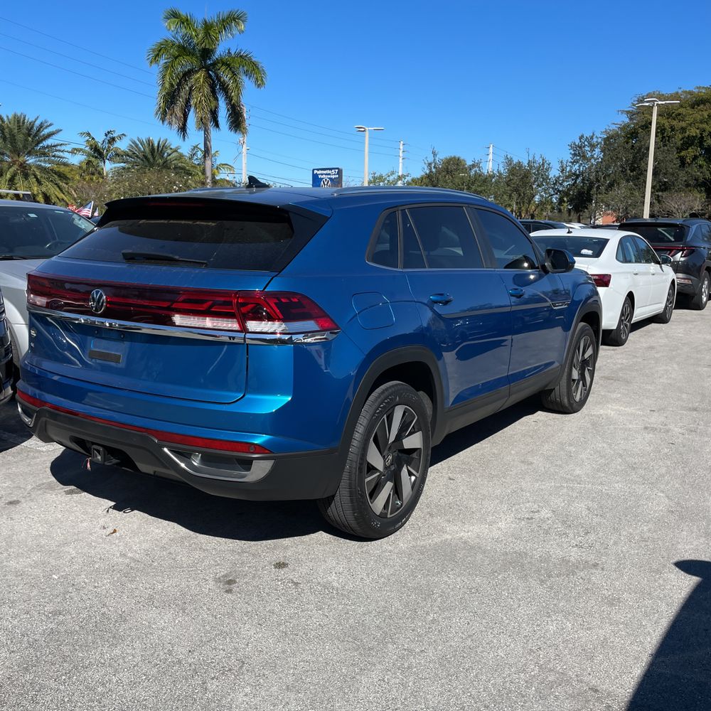 2024 Volkswagen Atlas Cross Sport - Image 24
