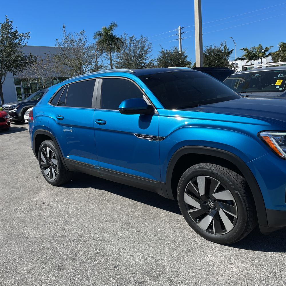 2024 Volkswagen Atlas Cross Sport - Image 43