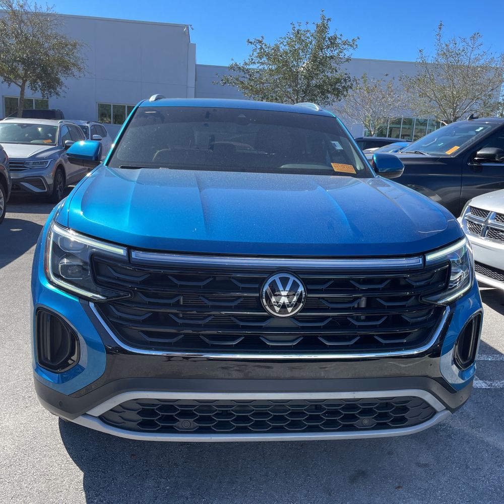 2024 Volkswagen Atlas Cross Sport - Image 49