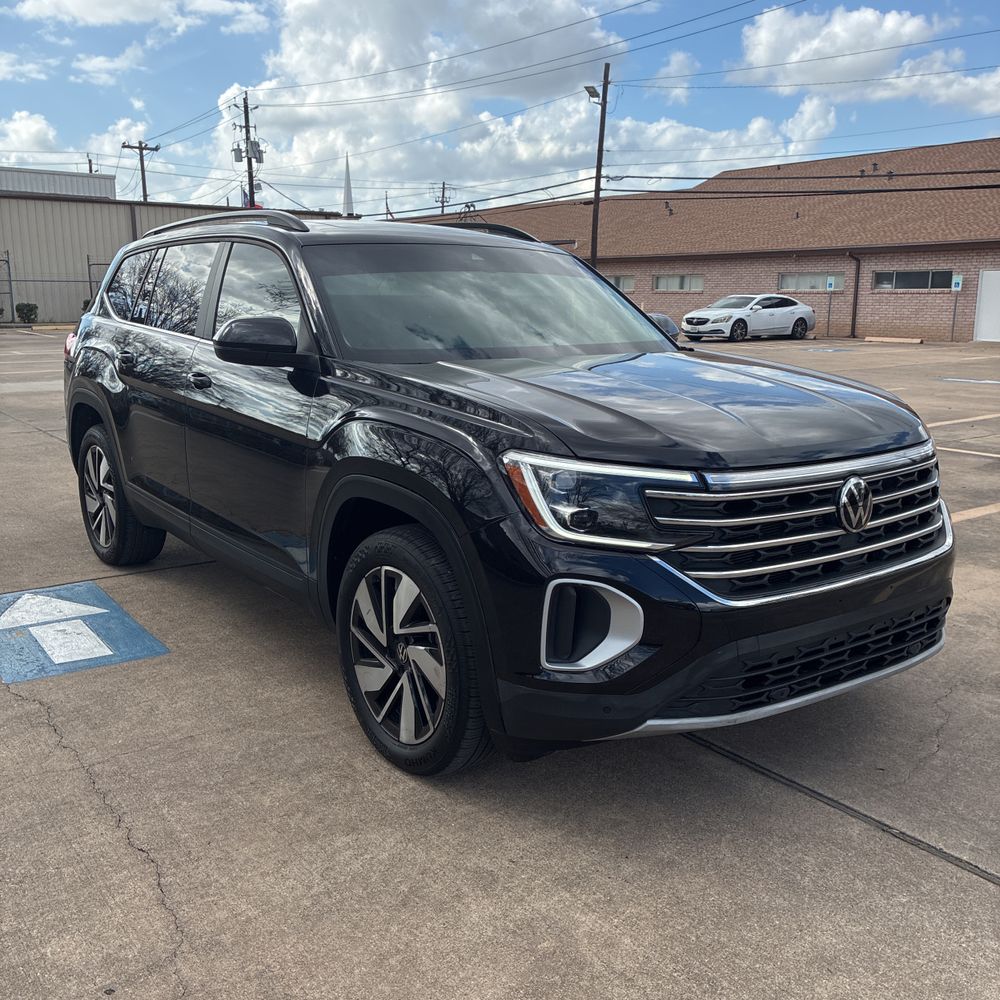 2024 Volkswagen Atlas - Image 47