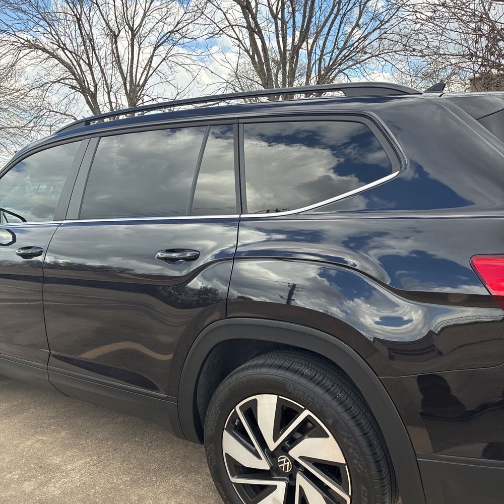 2024 Volkswagen Atlas - Image 48