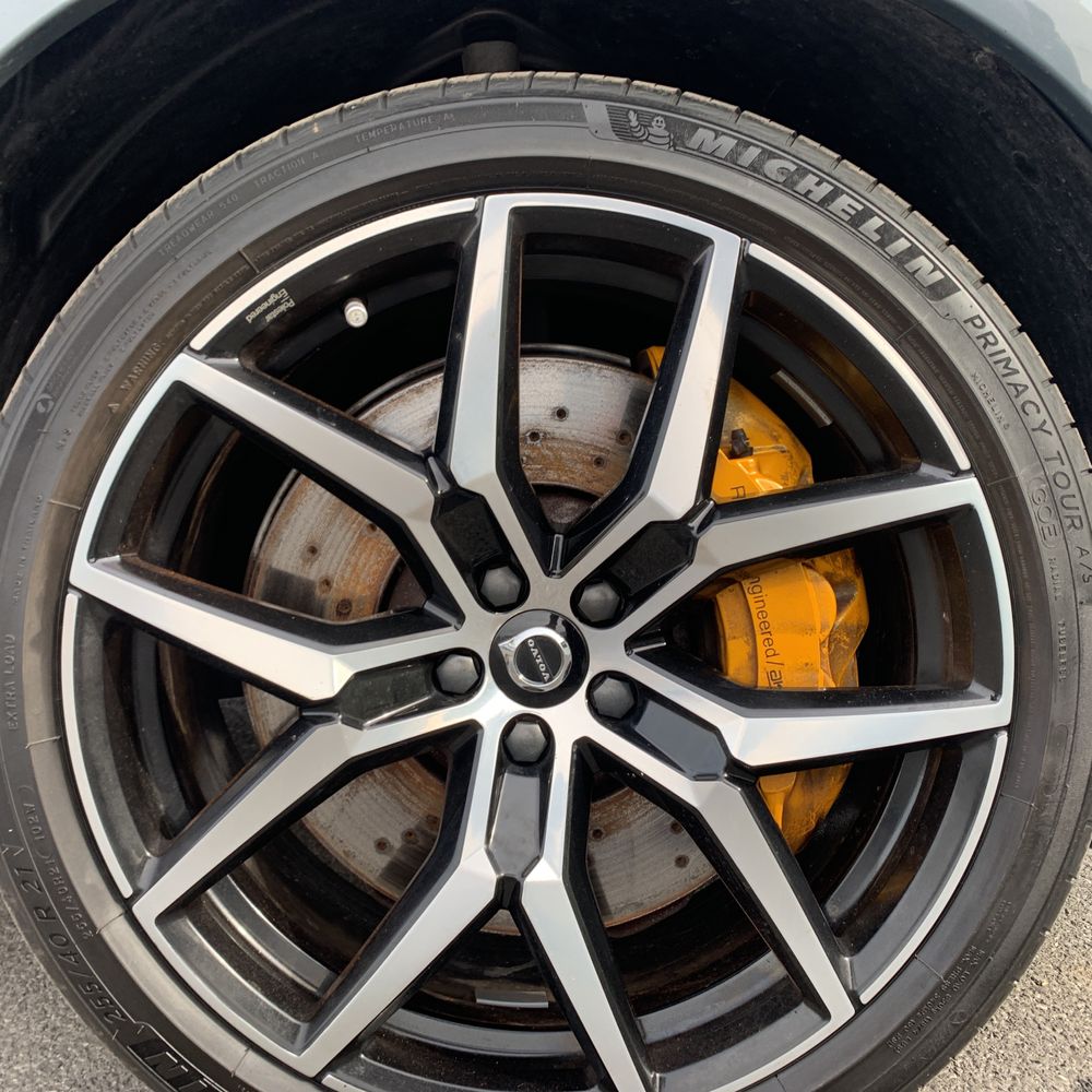 2022 Volvo XC60 - Image 11