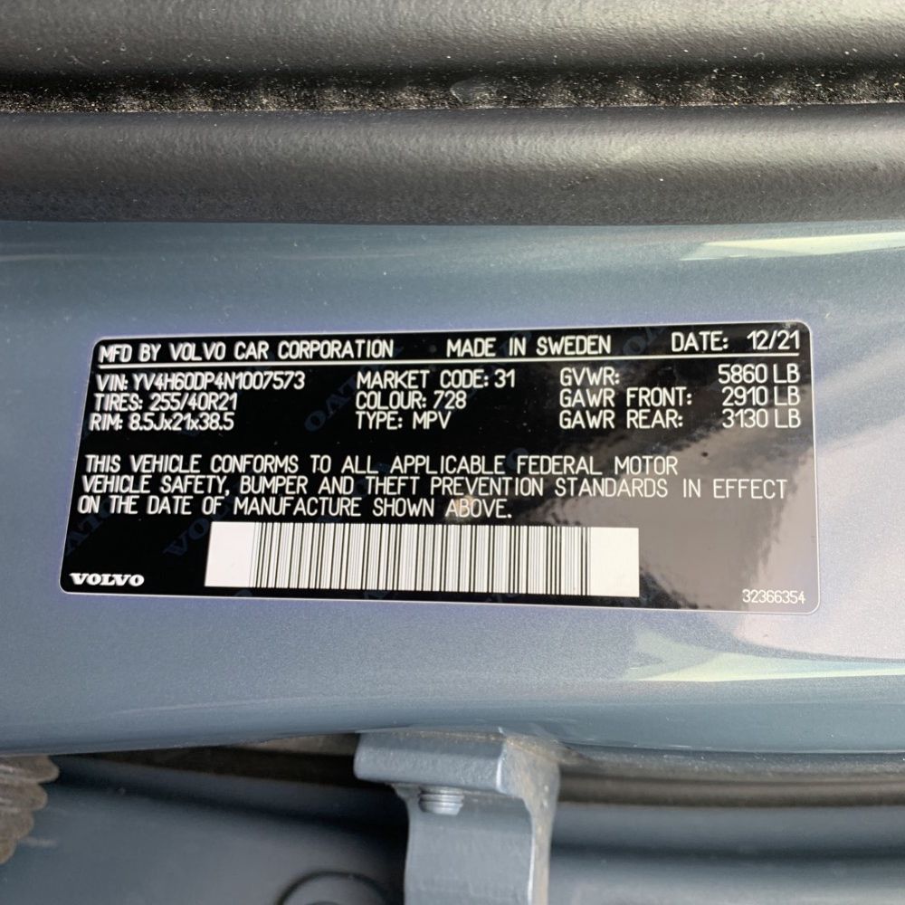 2022 Volvo XC60 - Image 38