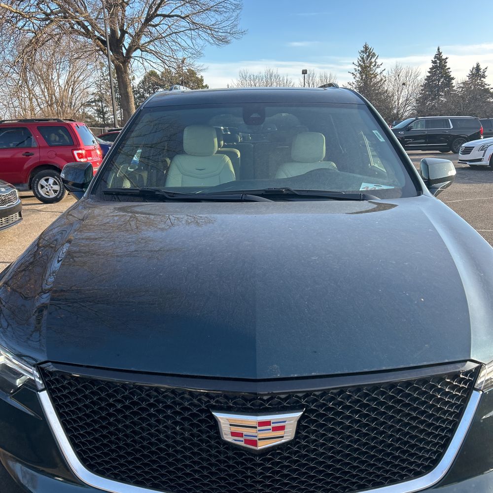 2025 Cadillac XT6 - Image 7