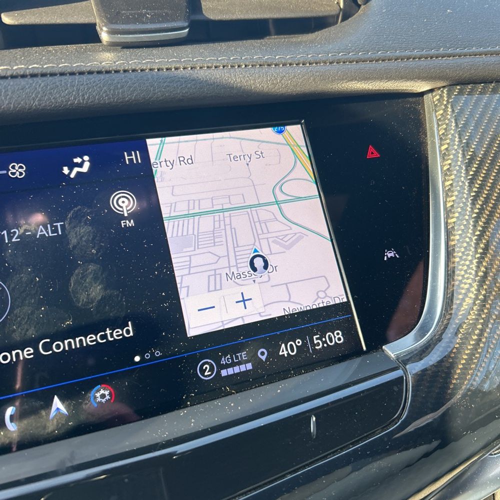 2025 Cadillac XT6 - Image 19