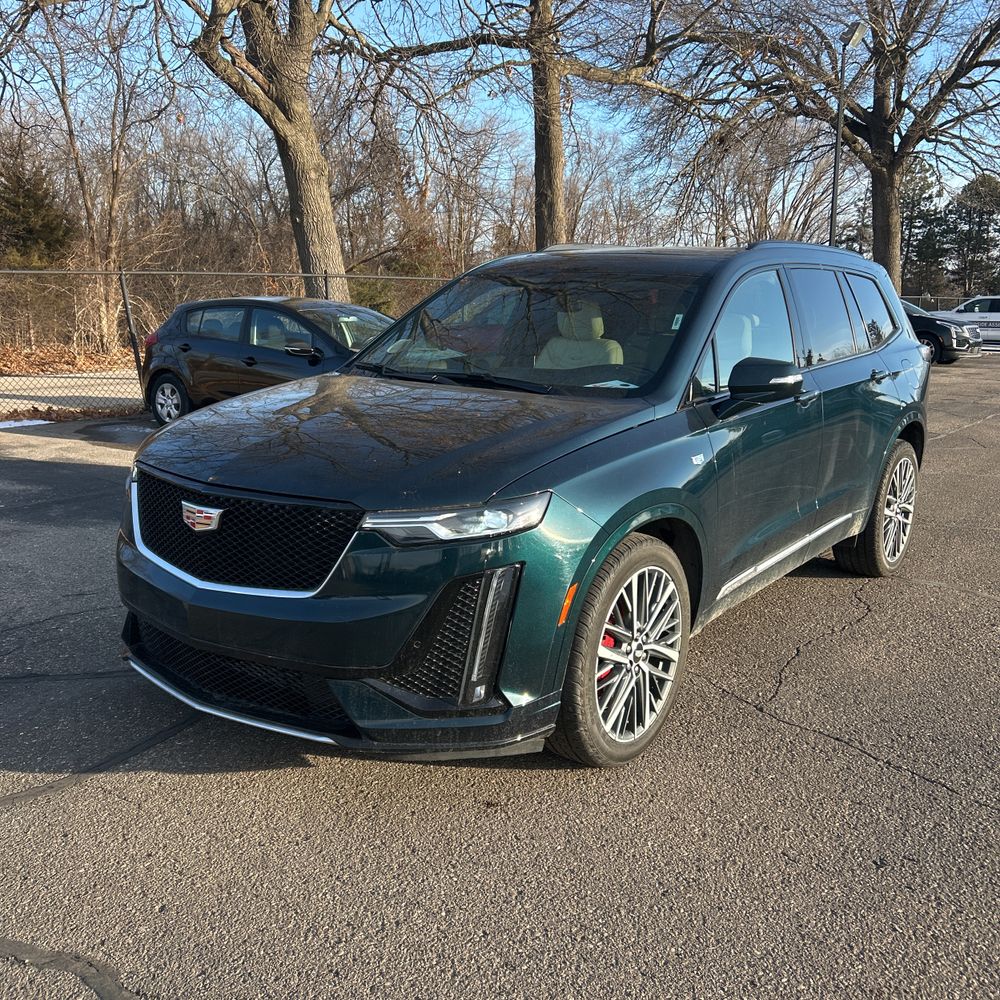 2025 Cadillac XT6