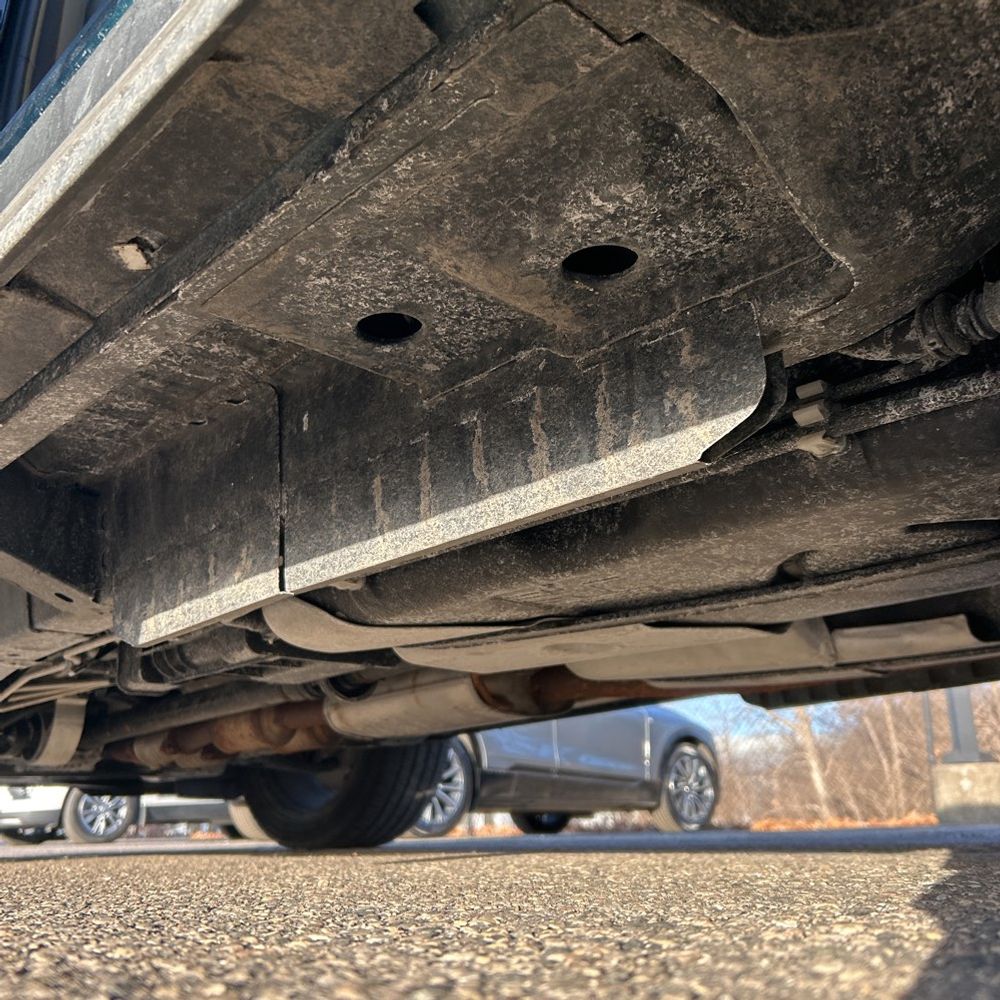 2025 Cadillac XT6 - Image 24