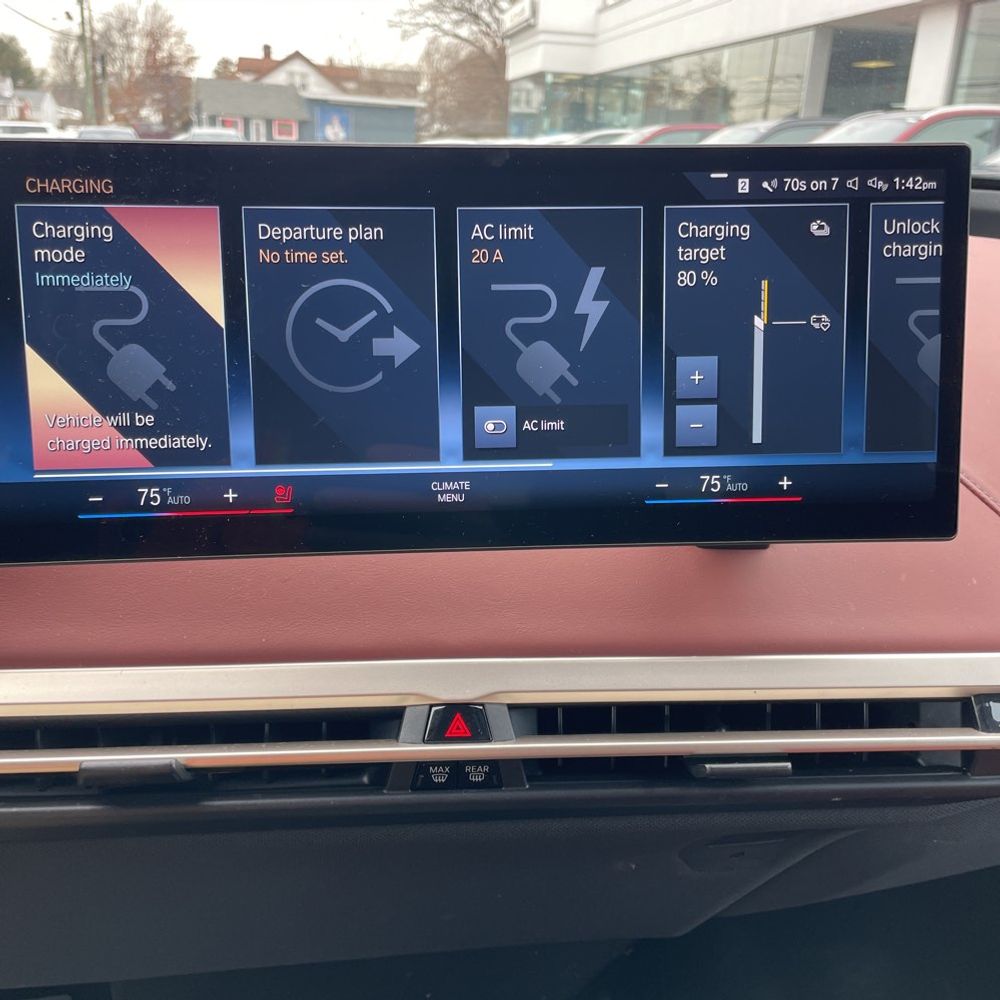 2023 BMW iX M60 - Image 10
