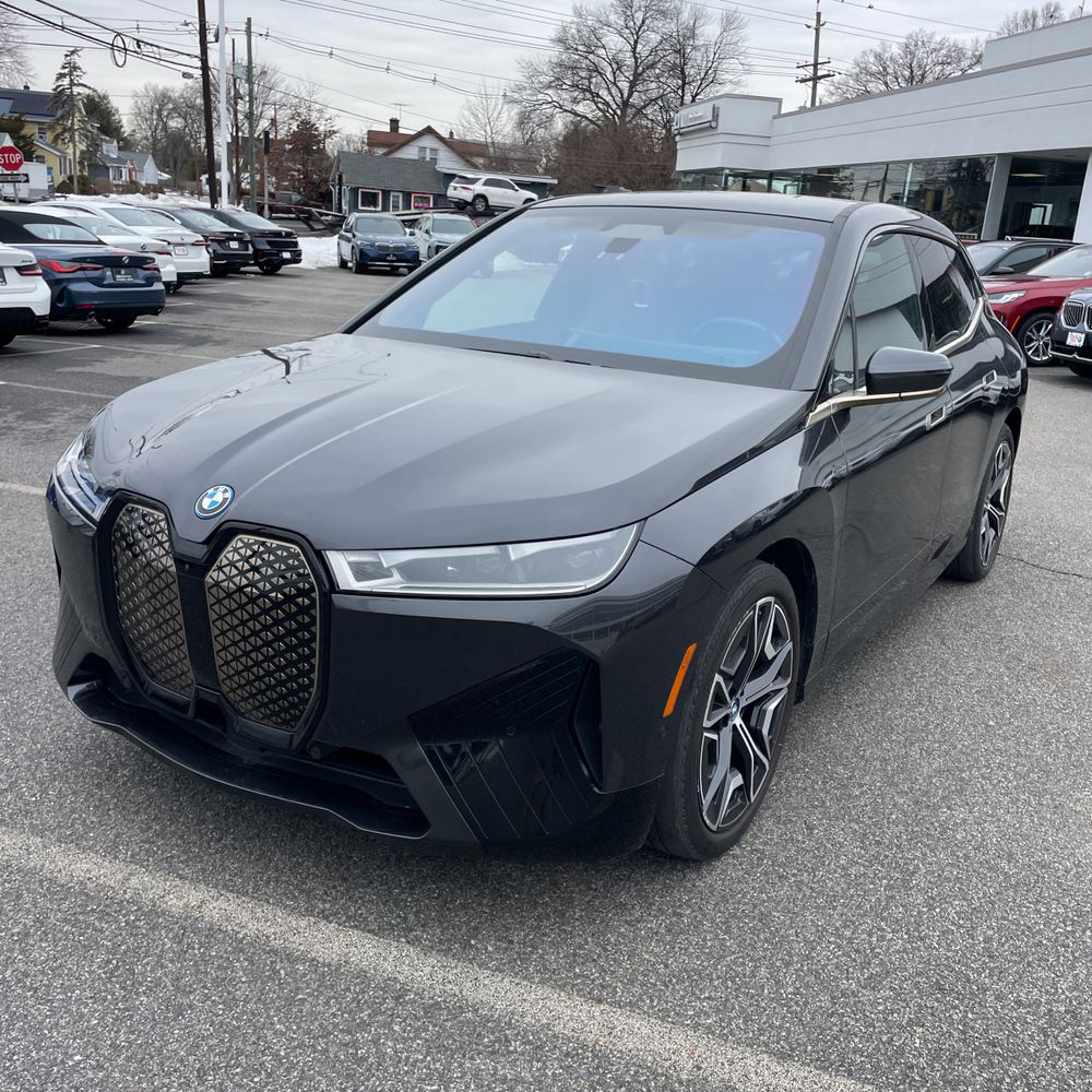2023 BMW iX M60