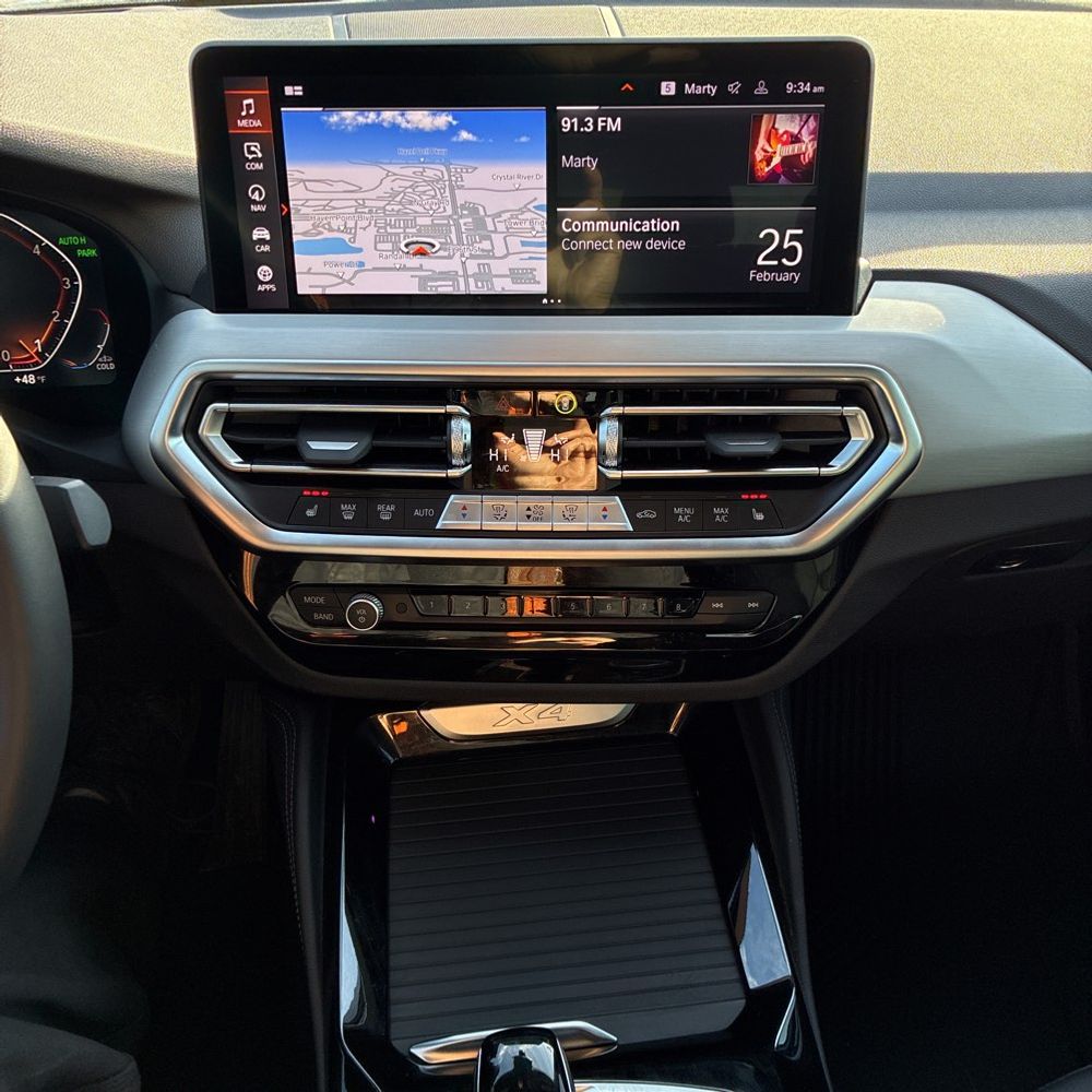 2025 BMW X4 - Image 40