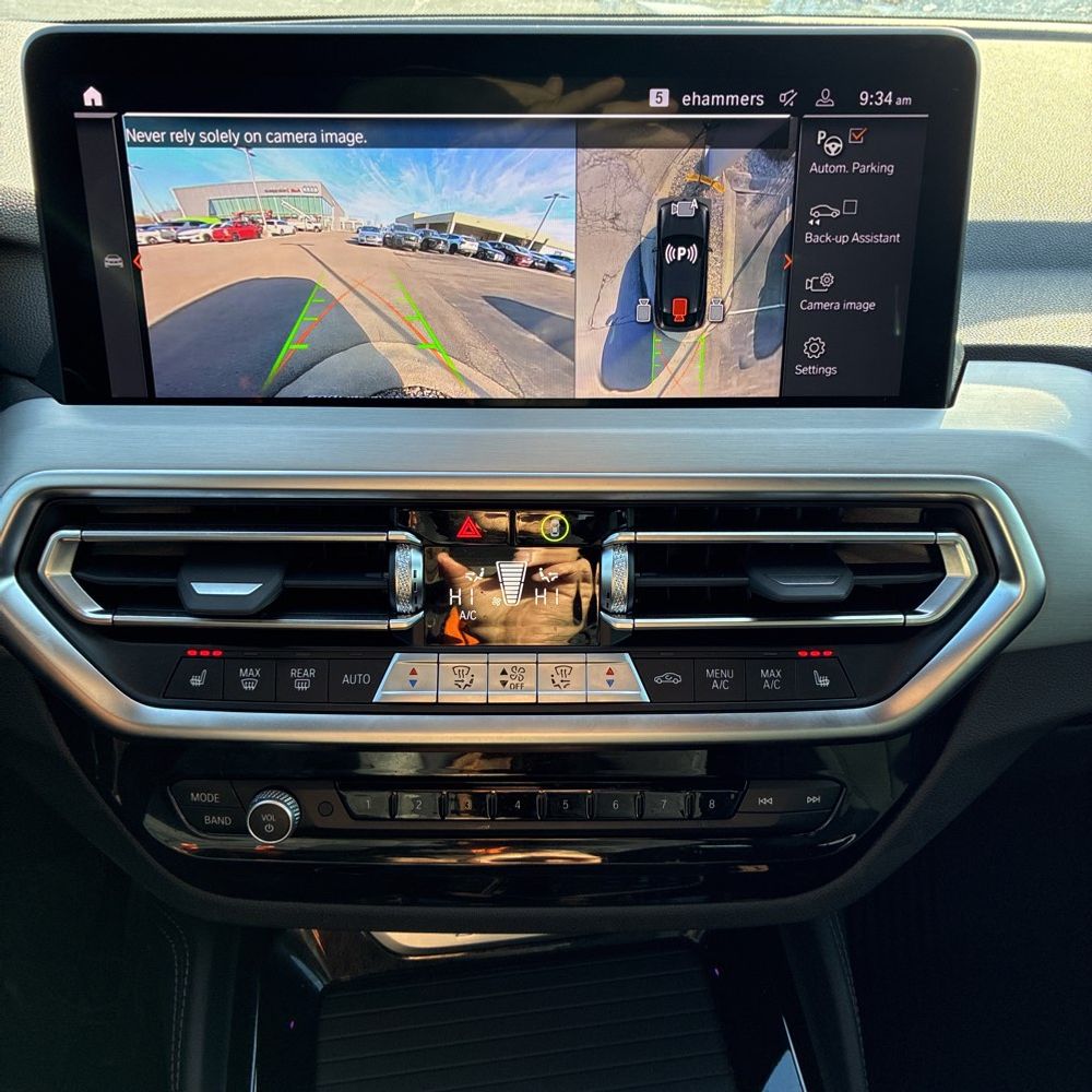2025 BMW X4 - Image 52
