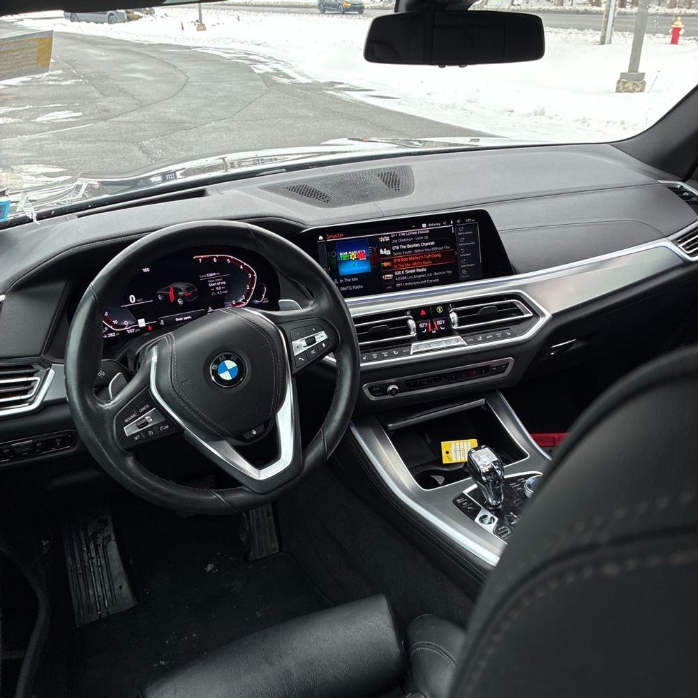 2022 BMW X5 - Image 29