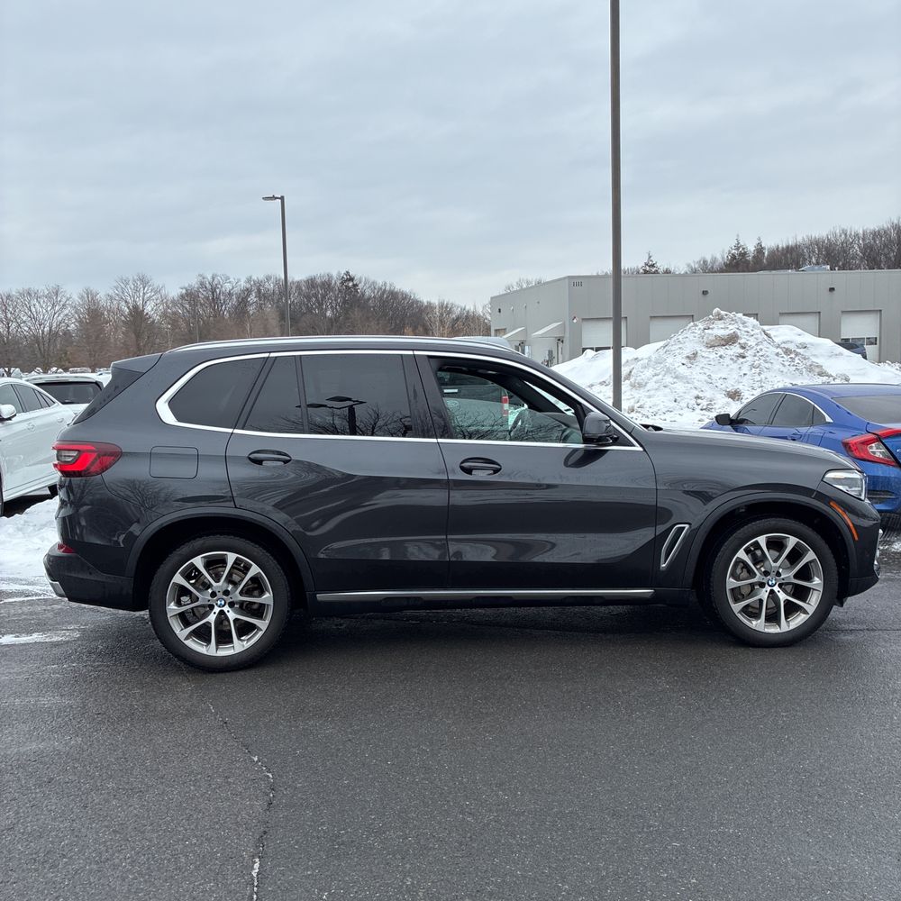 2022 BMW X5 - Image 55