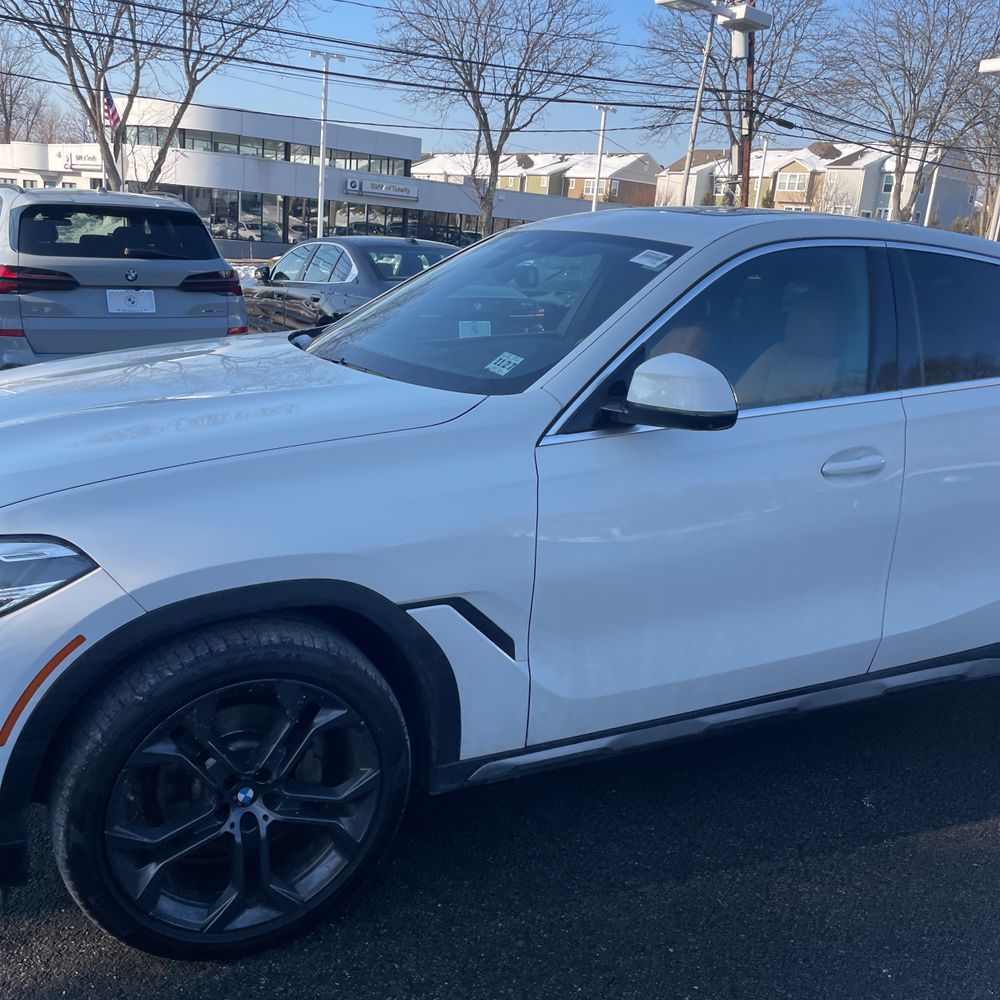 2023 BMW X6 - Image 21