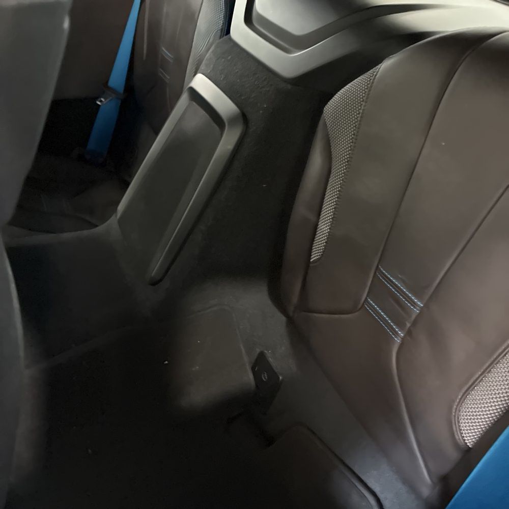 2016 BMW i8 - Image 20