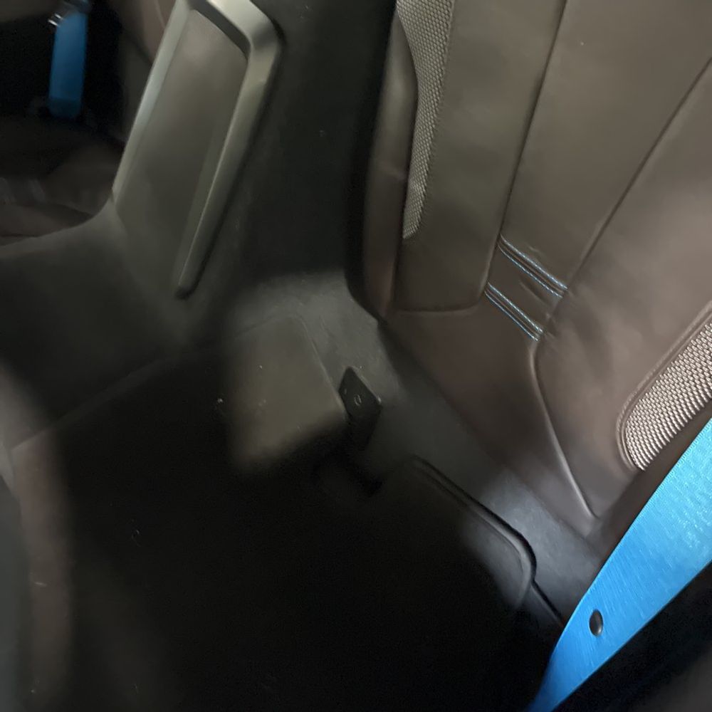 2016 BMW i8 - Image 36