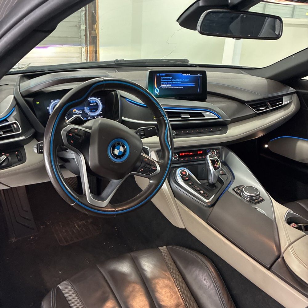 2016 BMW i8 - Image 40