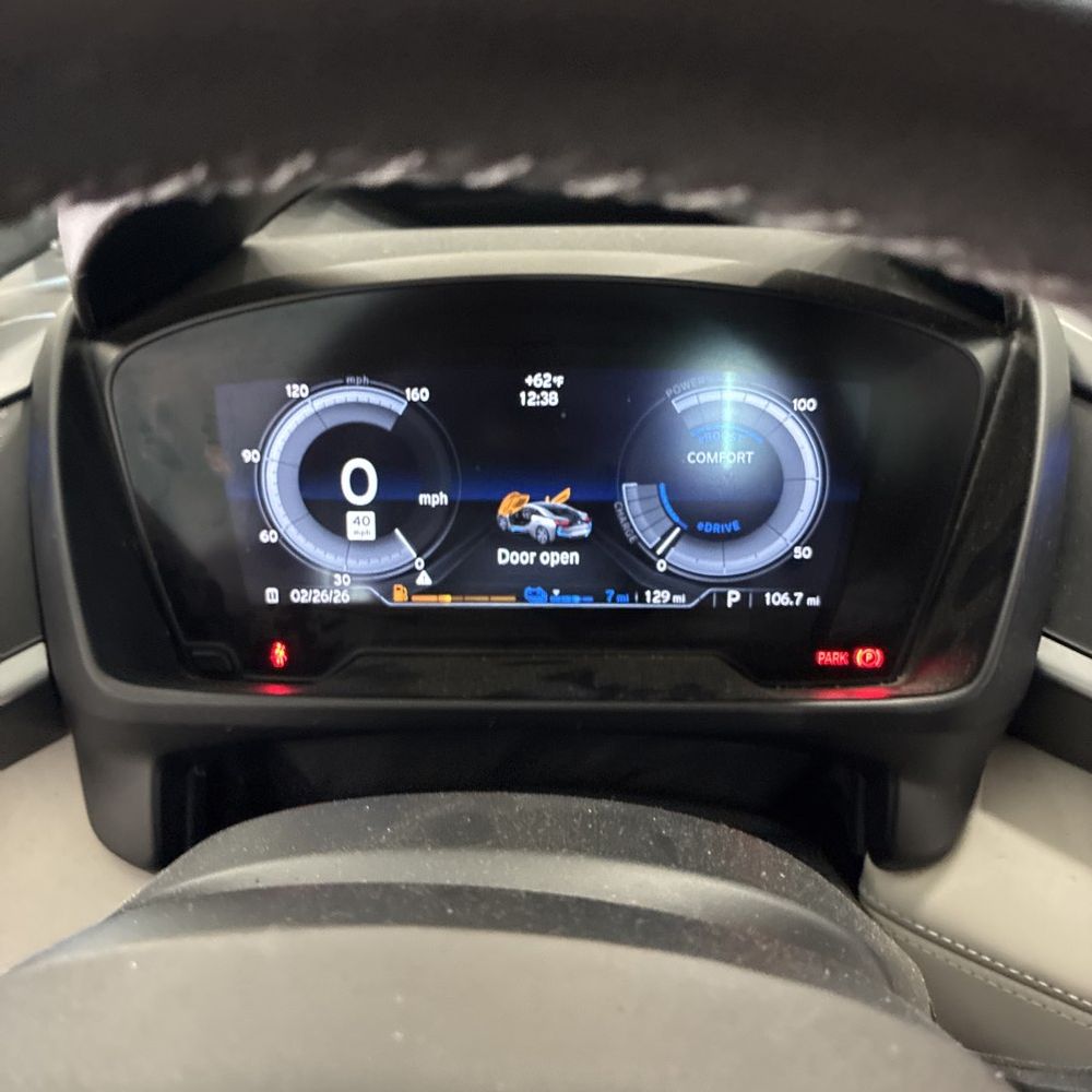 2016 BMW i8 - Image 42
