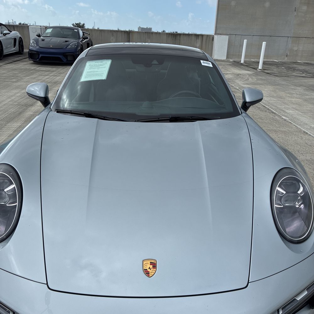 2022 Porsche 911 - Image 4