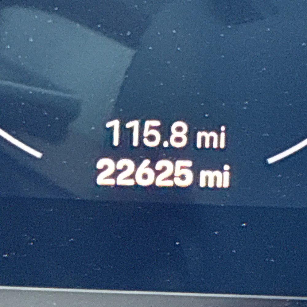 2022 Porsche 911 - Image 15