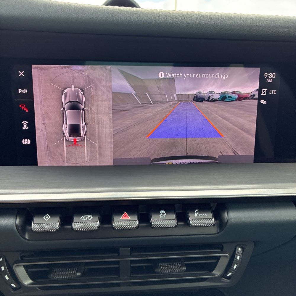 2022 Porsche 911 - Image 21