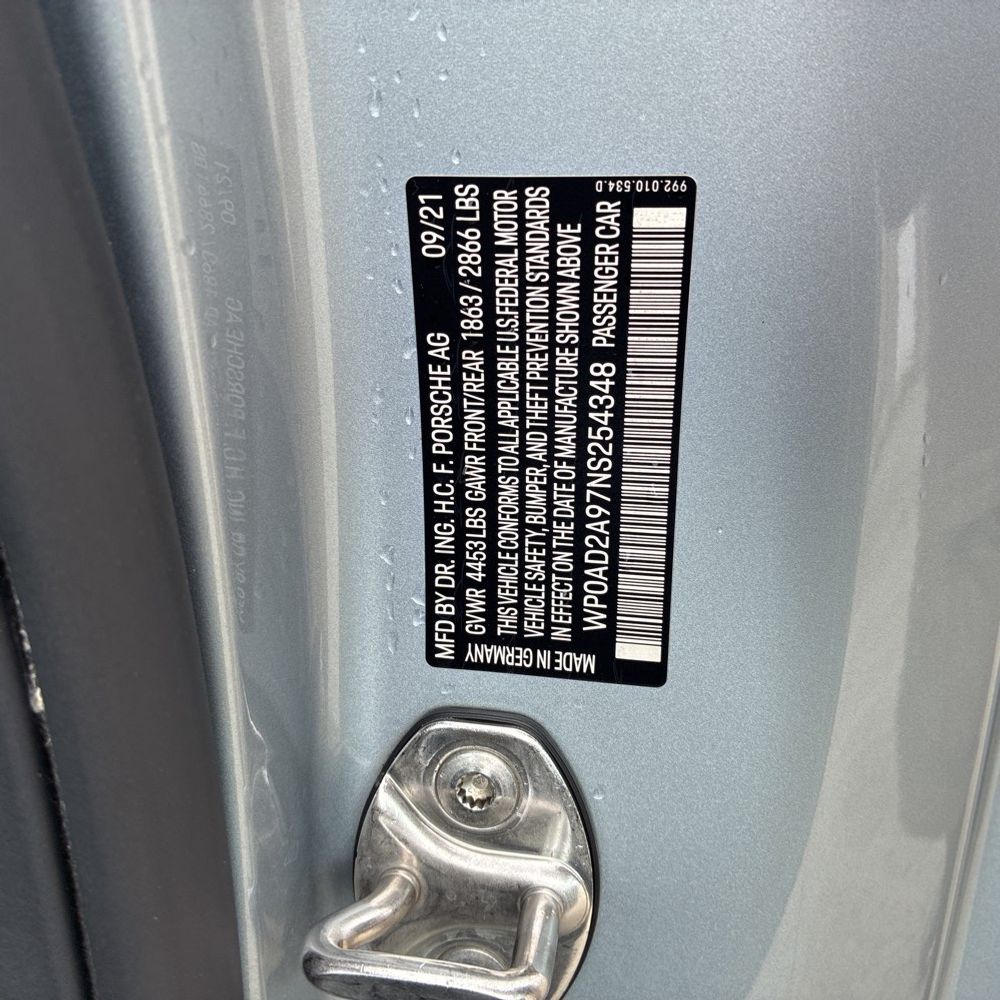 2022 Porsche 911 - Image 25