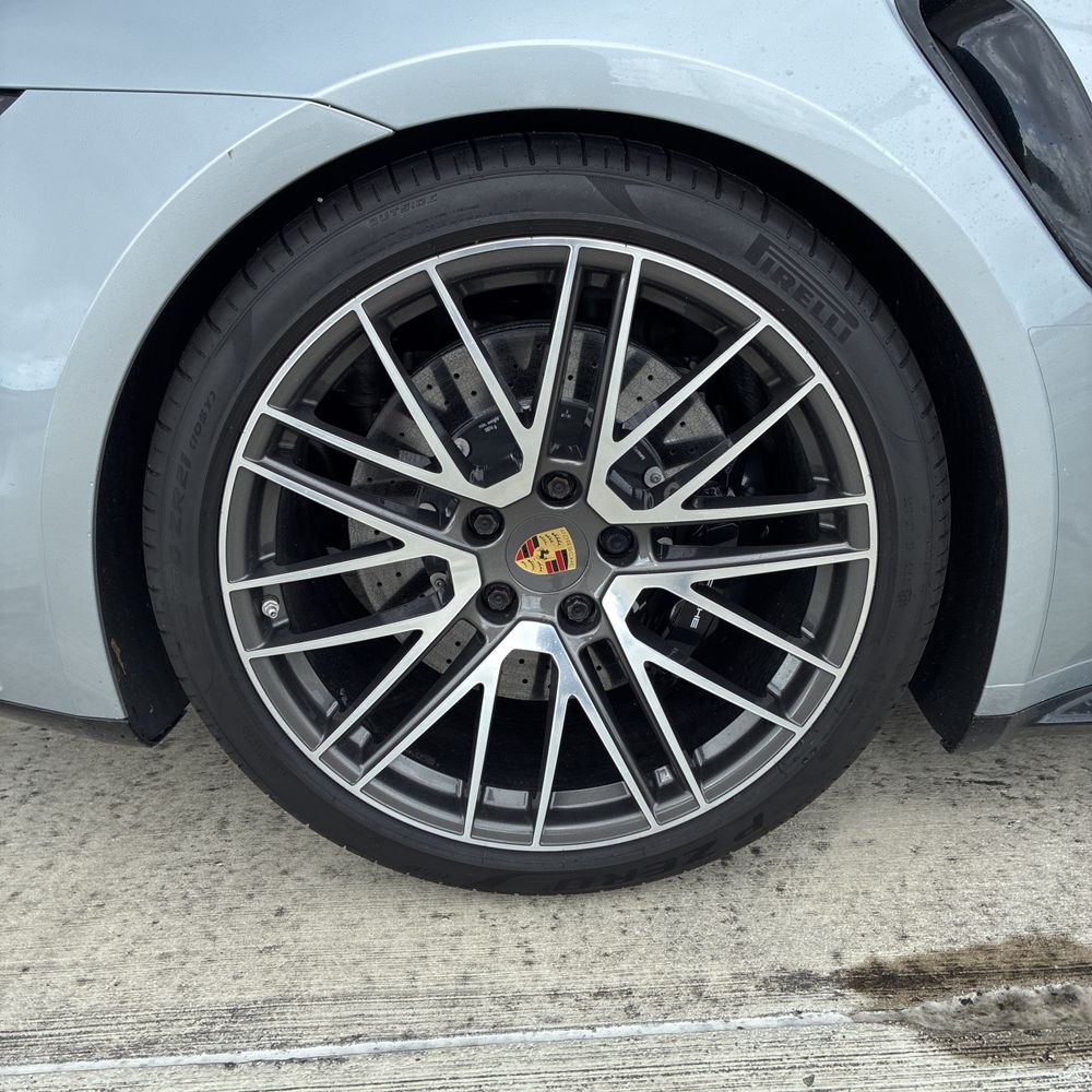 2022 Porsche 911 - Image 31