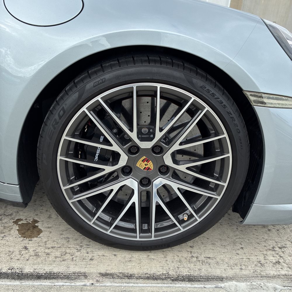 2022 Porsche 911 - Image 36