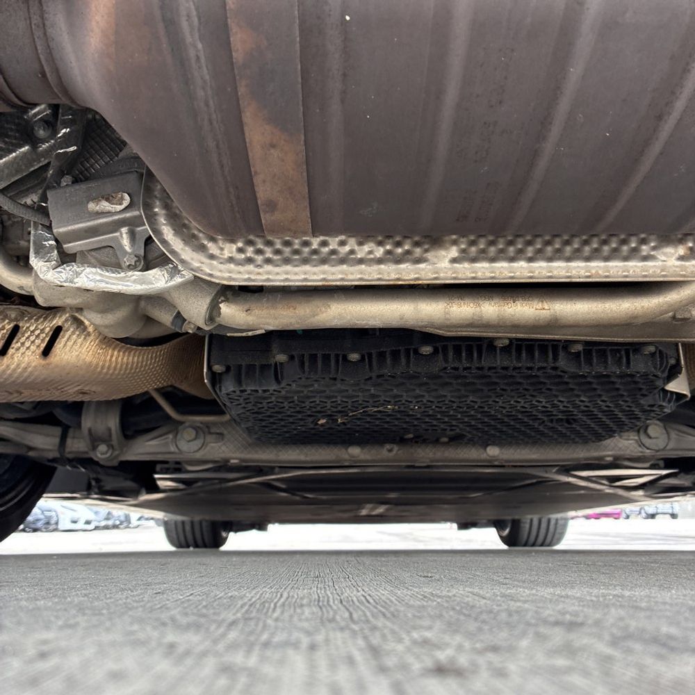 2022 Porsche 911 - Image 38