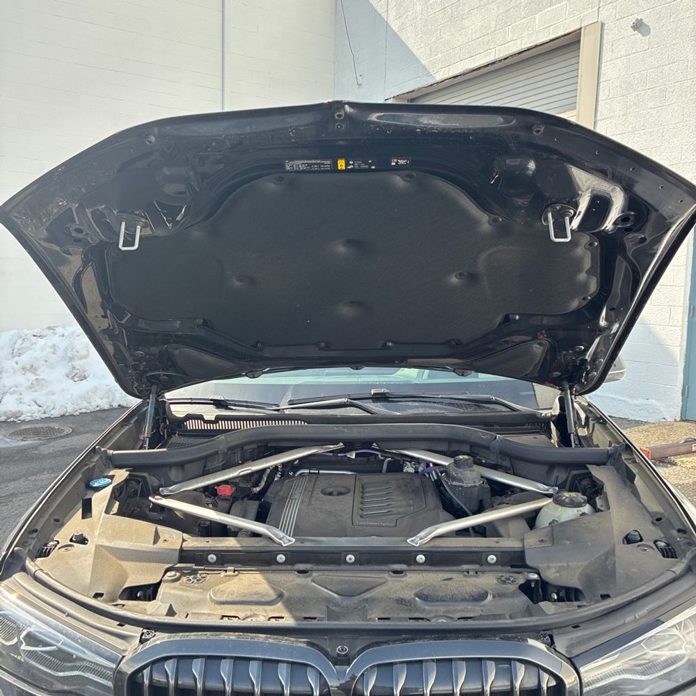 2021 BMW X7 - Image 33