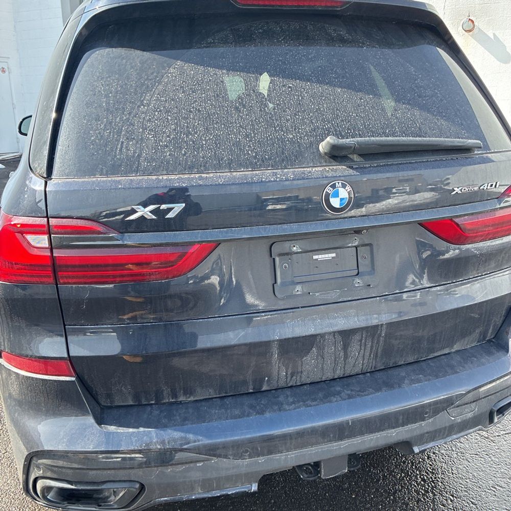 2021 BMW X7 - Image 44