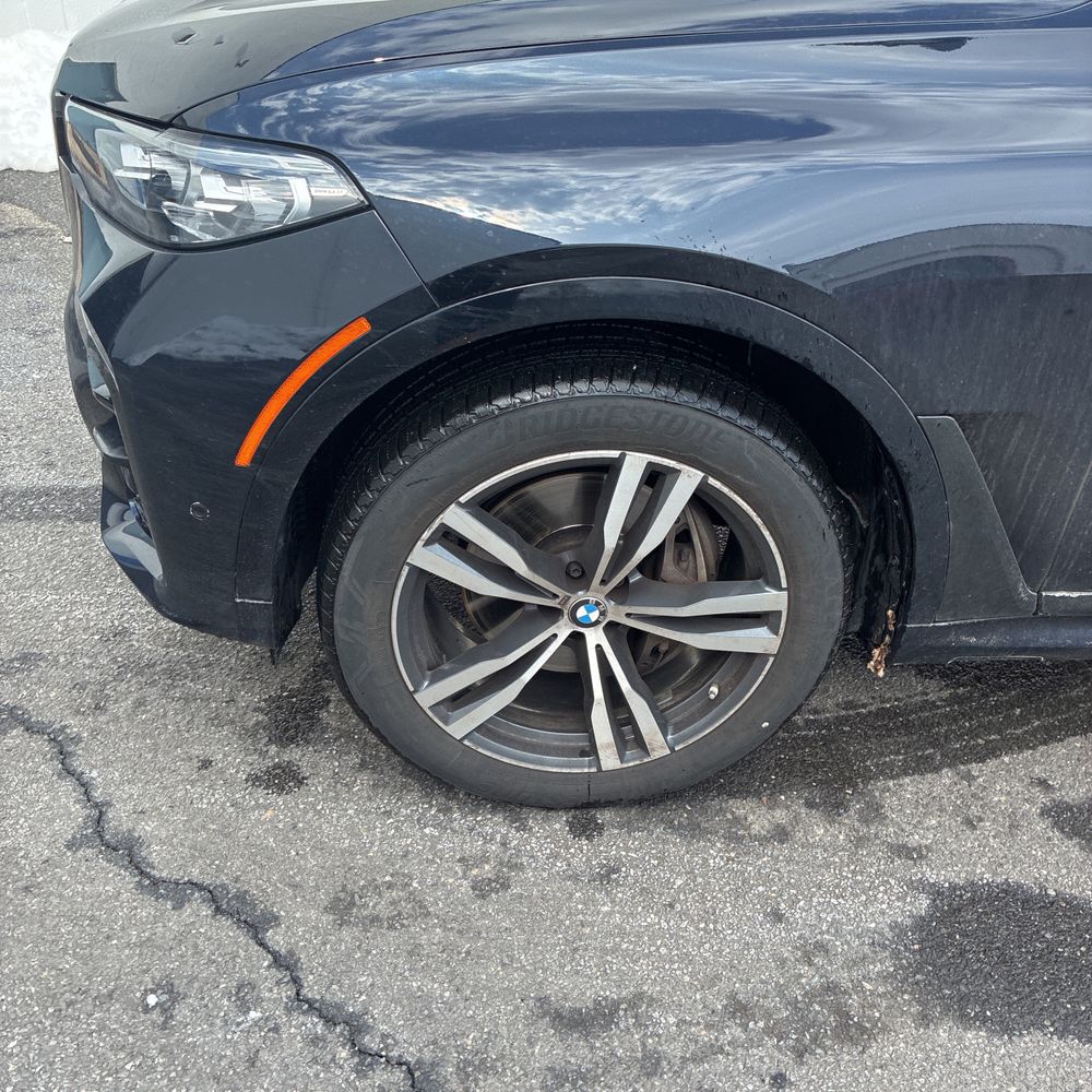 2021 BMW X7 - Image 48