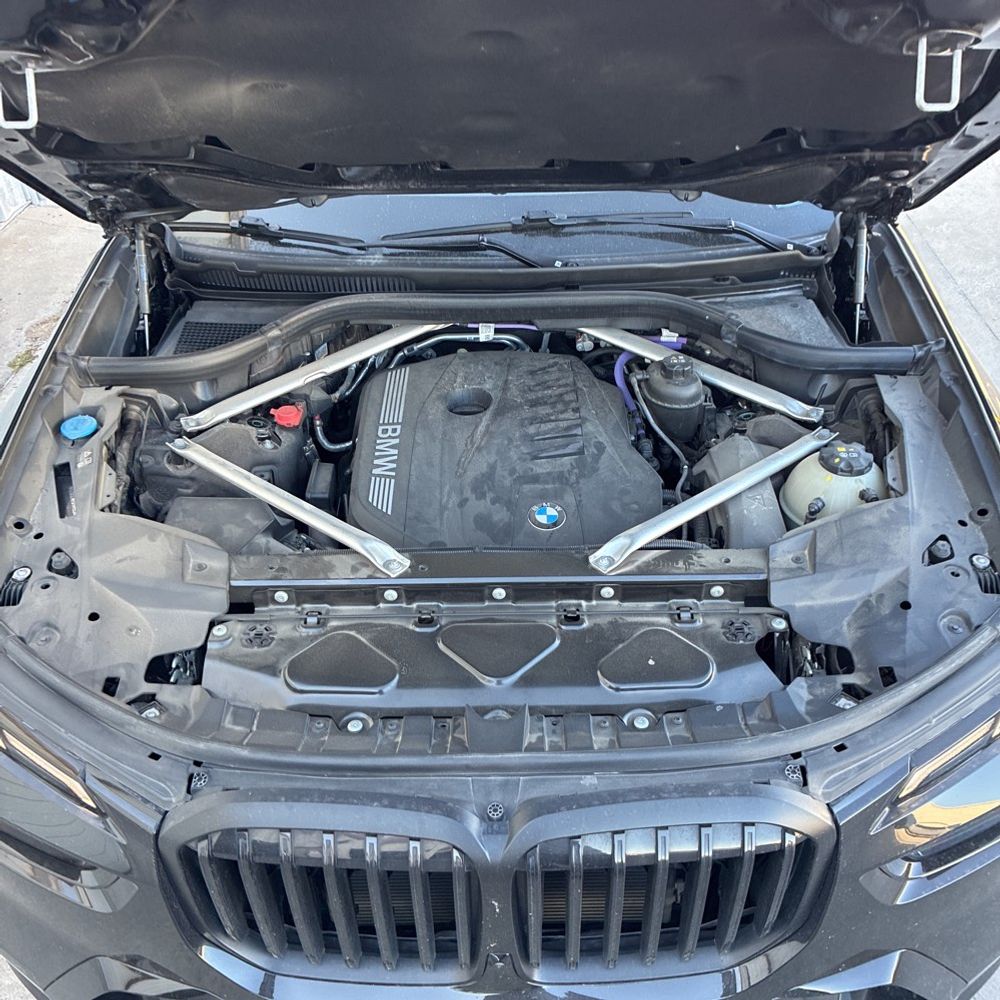 2024 BMW X7 - Image 14