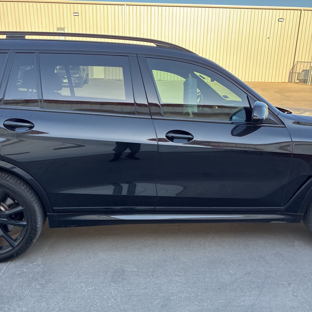 2024 BMW X7 - Image 17