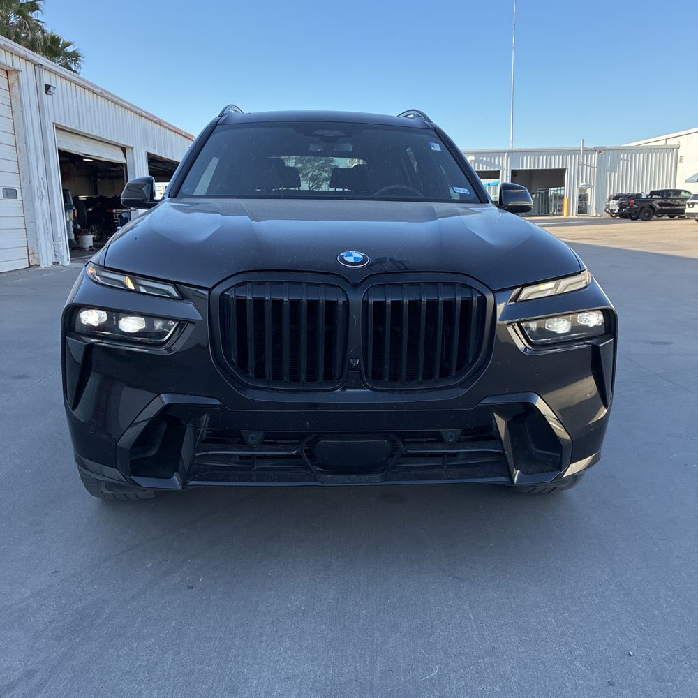 2024 BMW X7 - Image 54
