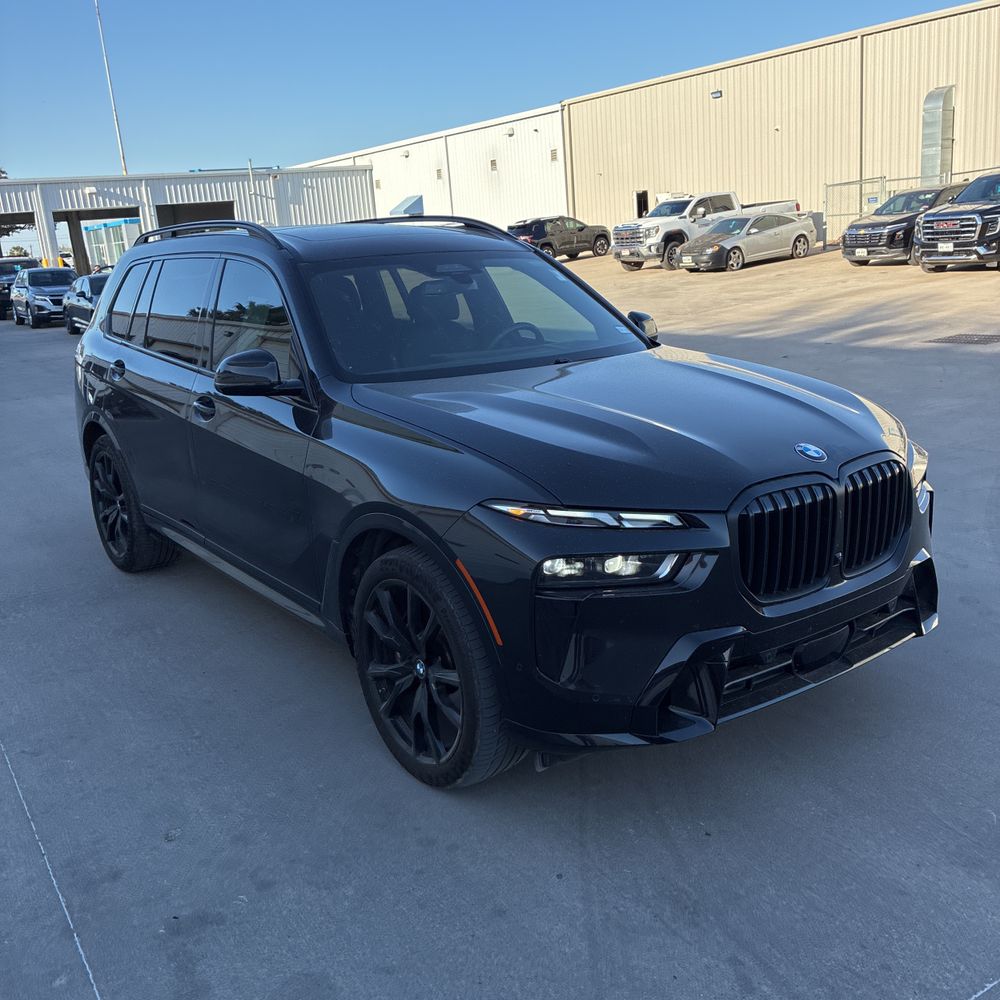 2024 BMW X7 - Image 64