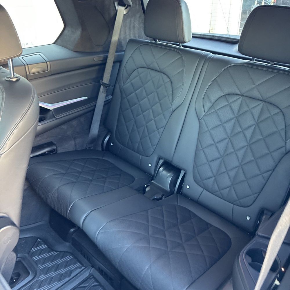 2024 BMW X7 - Image 70