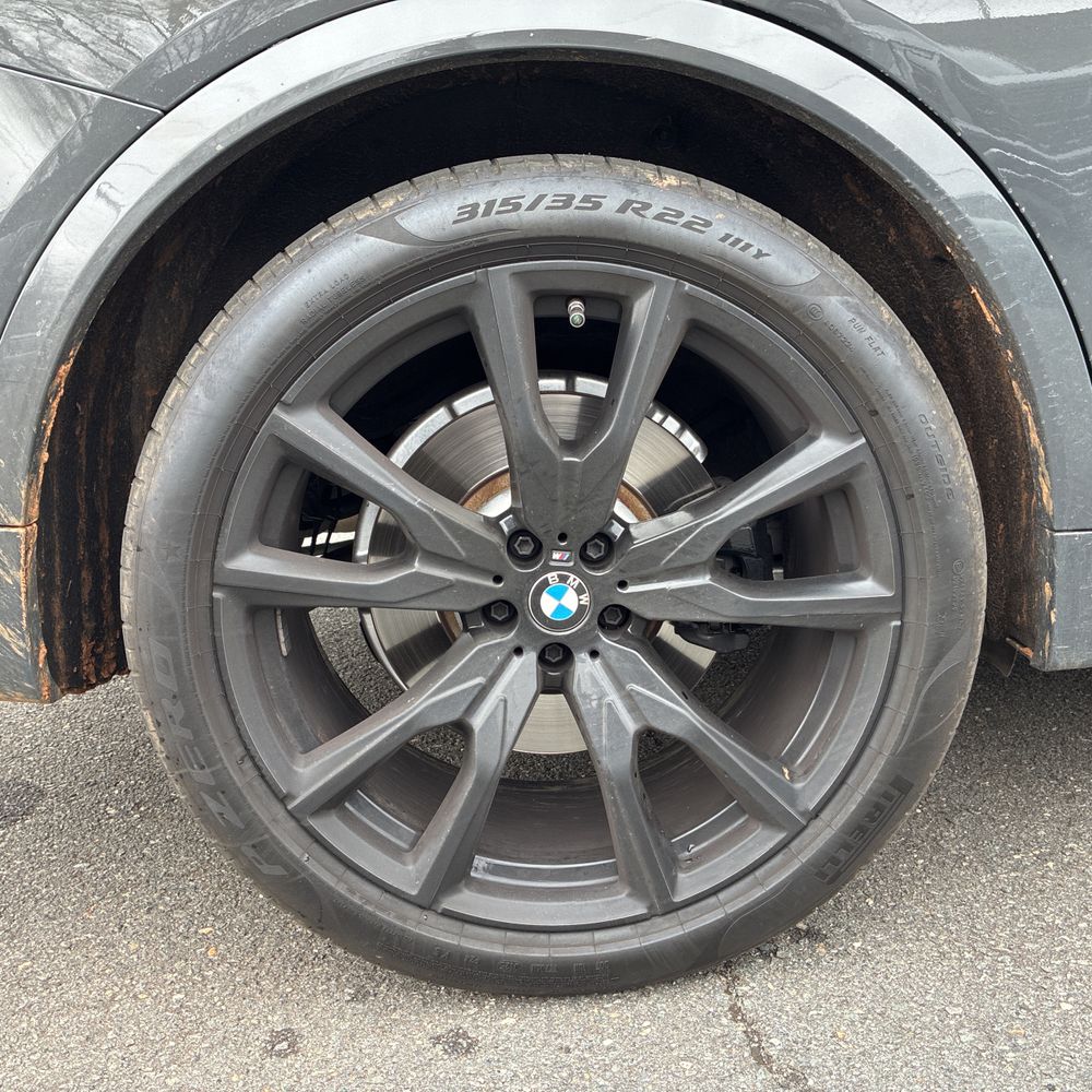 2025 BMW X7 - Image 53