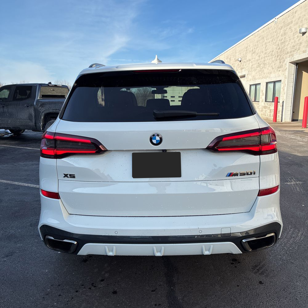 2023 BMW X5 - Image 9