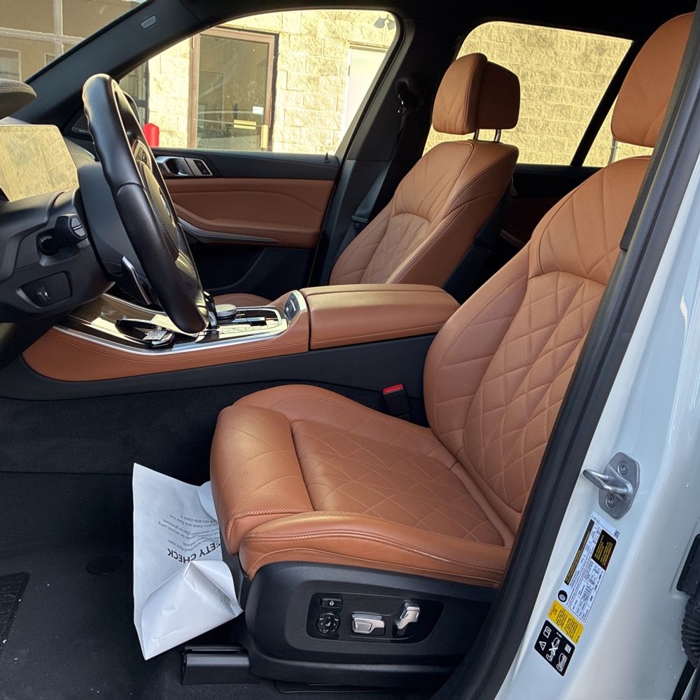 2023 BMW X5 - Image 33