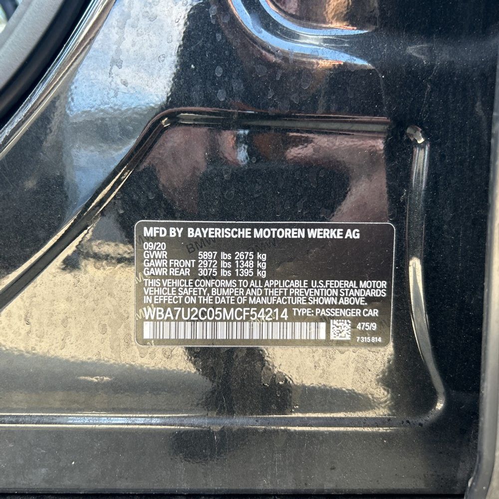 2021 BMW 750i - Image 48