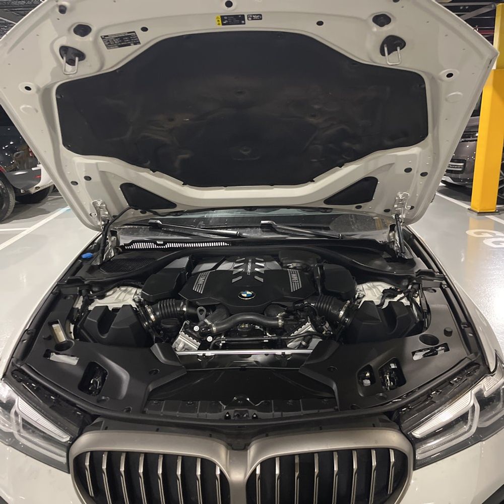 2023 BMW M550 - Image 48