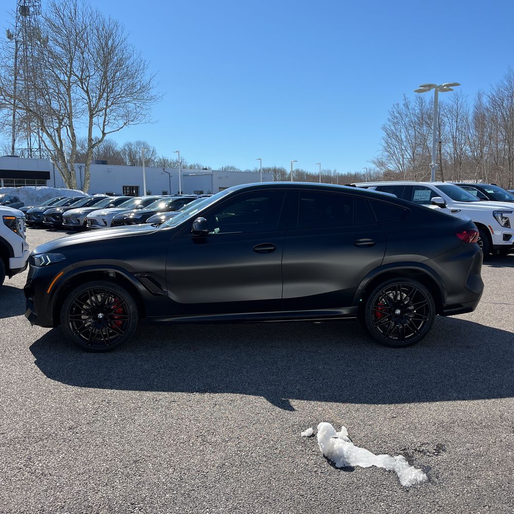 2025 BMW X6 M - Image 6