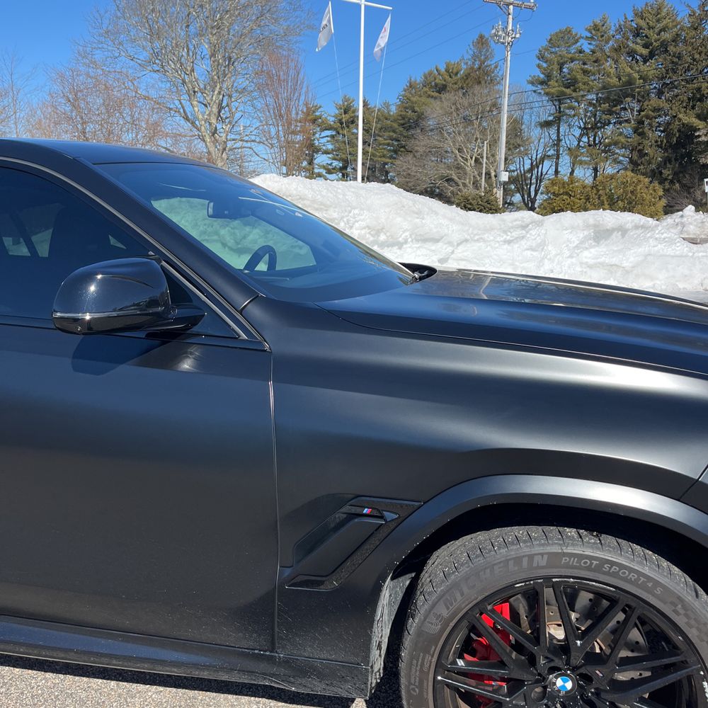 2025 BMW X6 M - Image 27