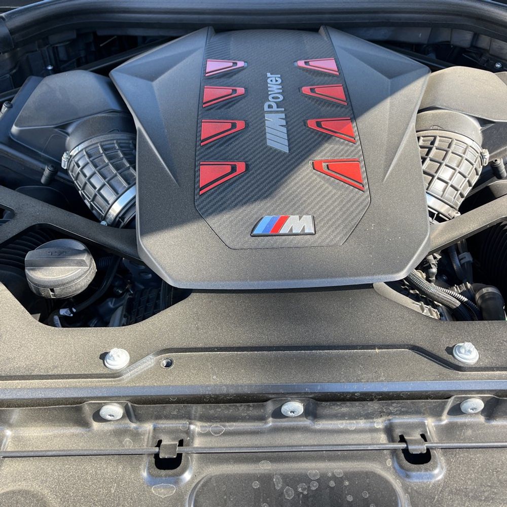2025 BMW X6 M - Image 42