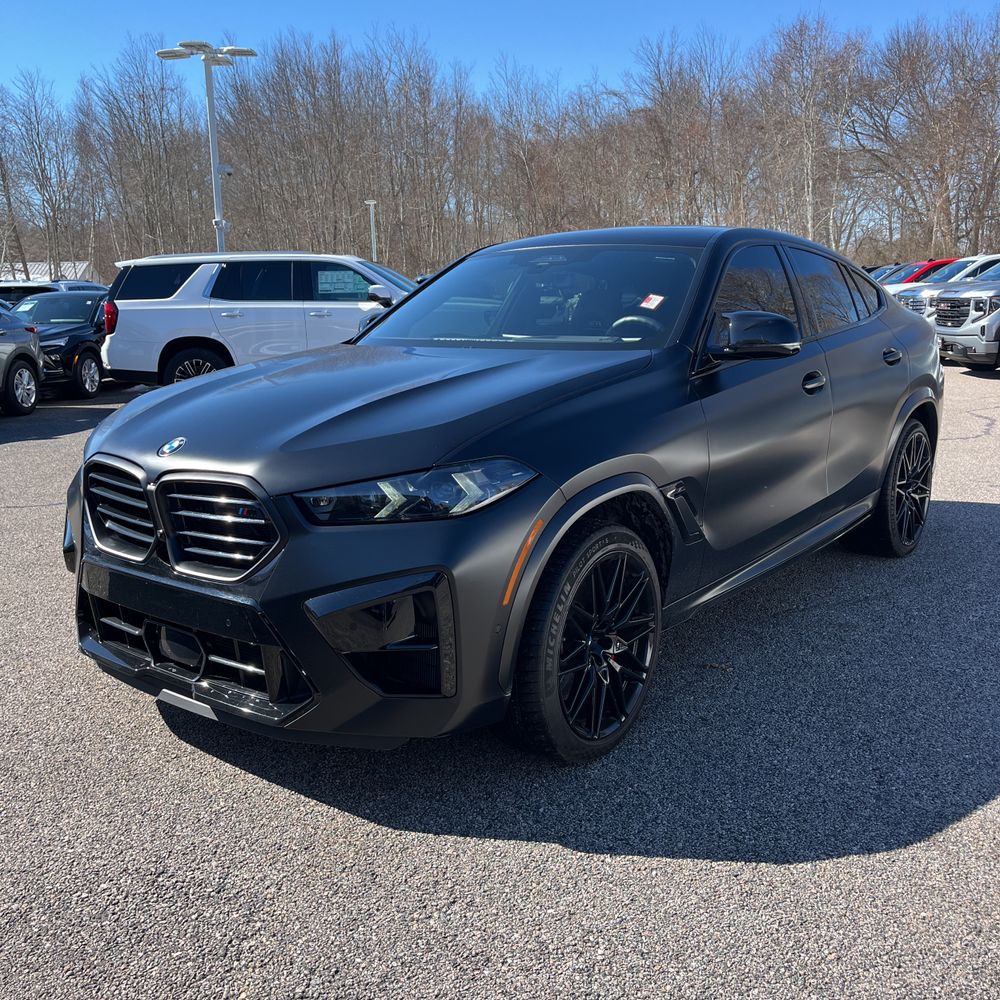2025 BMW X6 M