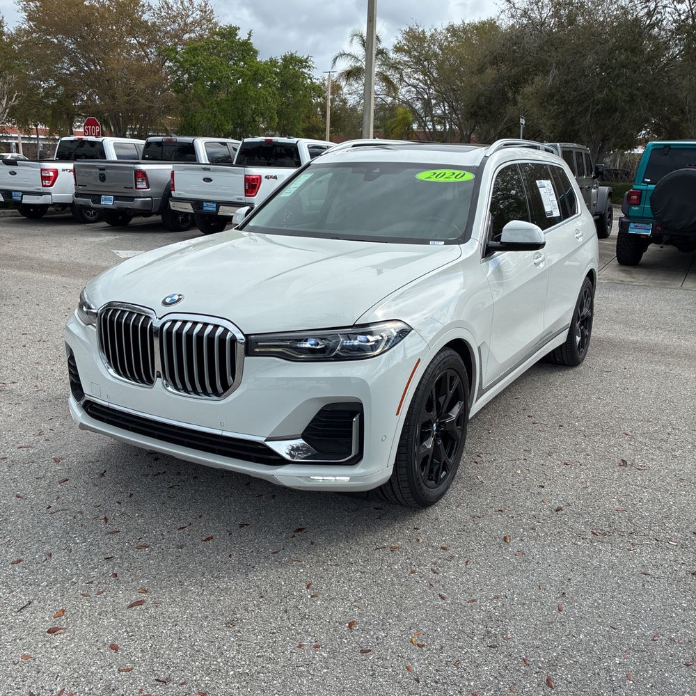 2020 BMW X7